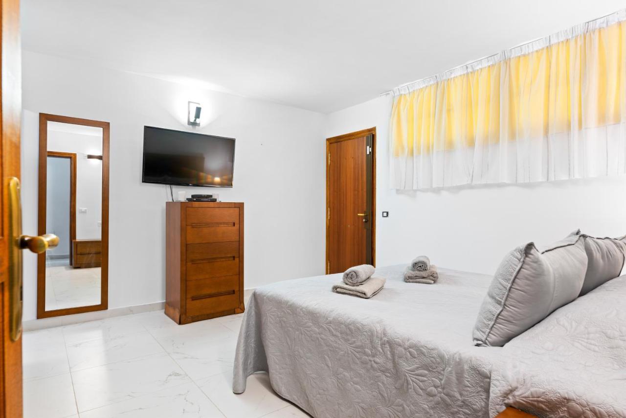 Neptuno Pool And Beach Private Access Puerto de Santiago (Tenerife) Exterior foto